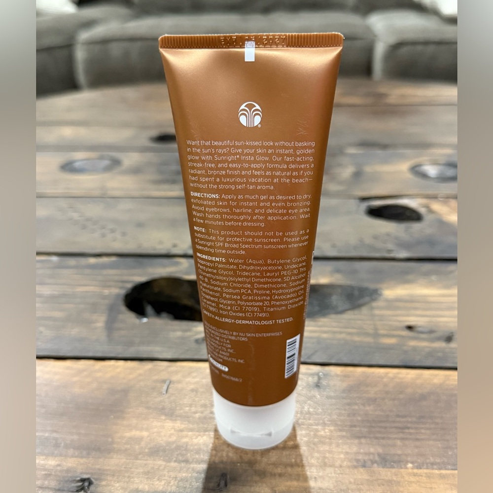 NuSkin Sunright Insta Glow Tinted Tanning Gel - NWT - Picture 2 of 6